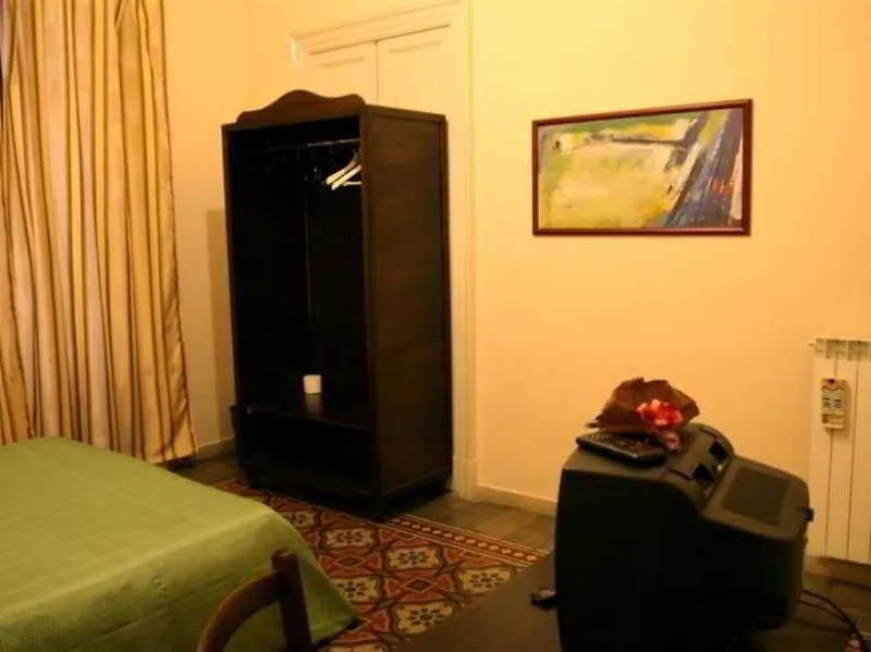 ** Bed & Breakfast Aloi Rooms Catania Italy